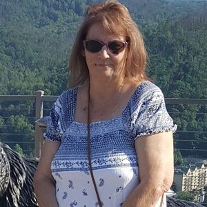 Meet your Posher, Diana